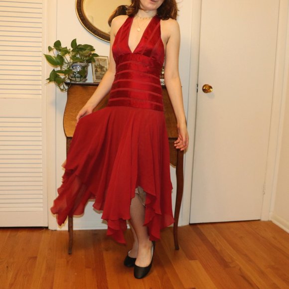 BCBGMaxAzria Dresses & Skirts - BCBGMAXAZRIA Red Halter Dress Hankerchief Hem